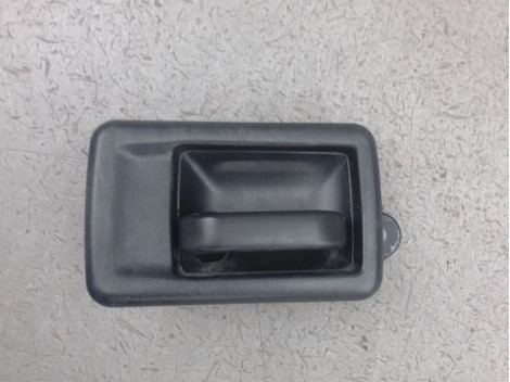 POIGNEE INTERIEURE PORTE AVANT GAUCHE PEUGEOT 106