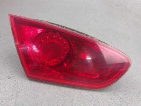 FEU ARRIERE INTERIEUR GAUCHE SEAT LEON