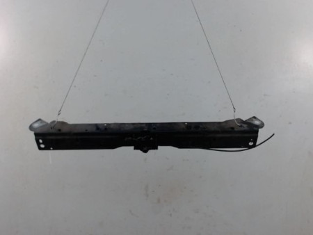 TRAVERSE SUPERIEURE ARMATURE AVANT OPEL INSIGNIA