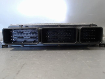 CALCULATEUR MOTEUR RENAULT MEGANE