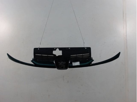 CALANDRE PEUGEOT 206