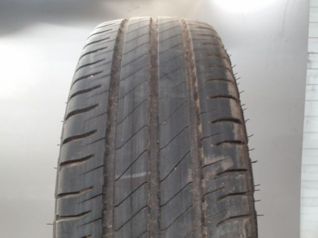 Pneu MICHELIN AGIILIS 3 205 65 16 107 T