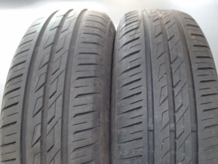 Paire de pneus NORAUTO PREVENSYS 4 185 65 15 88 H