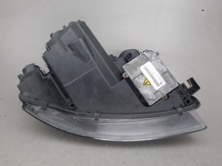 PHARE DROIT AUDI A3