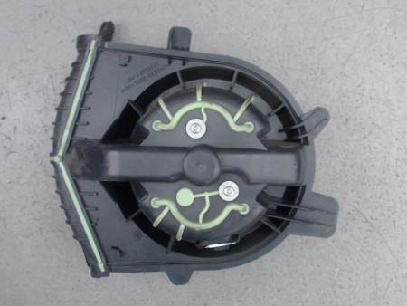 MOTEUR VENTILATEUR CHAUFFAGE RENAULT MEGANE