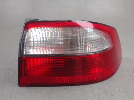 FEU ARRIERE DROIT RENAULT LAGUNA