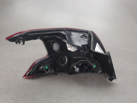 FEU ARRIERE DROIT PEUGEOT 308