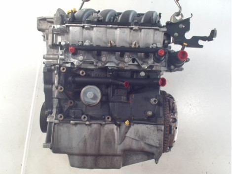 MOTEUR ESSENCE RENAULT LAGUNA 1.6 16V 