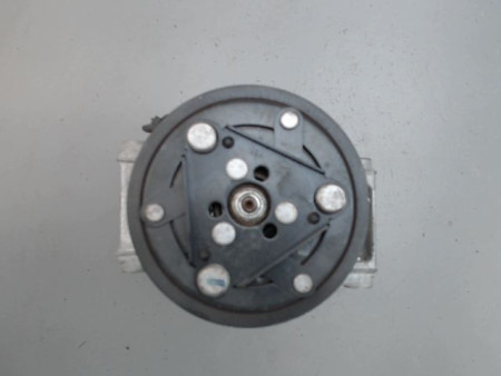COMPRESSEUR AIR CONDITIONNE RENAULT CLIO