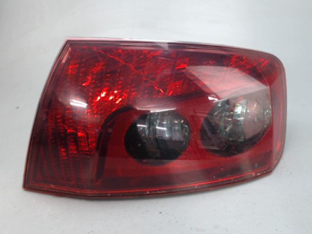 FEU ARRIERE DROIT PEUGEOT 407