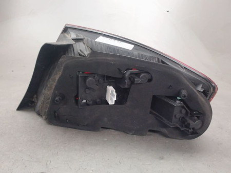 FEU ARRIERE GAUCHE  PEUGEOT 407