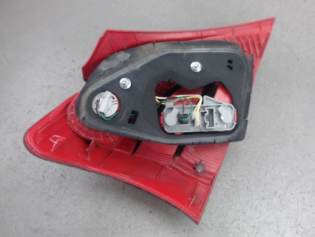 FEU ARRIERE DROIT TOYOTA YARIS