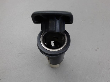 PRISE 12V AV RENAULT KANGOO