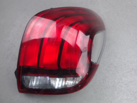 FEU ARRIERE DROIT PEUGEOT 108