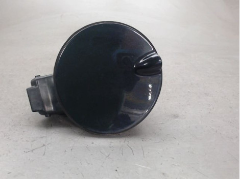VOLET DE TRAPPE CARBURANT FORD FIESTA