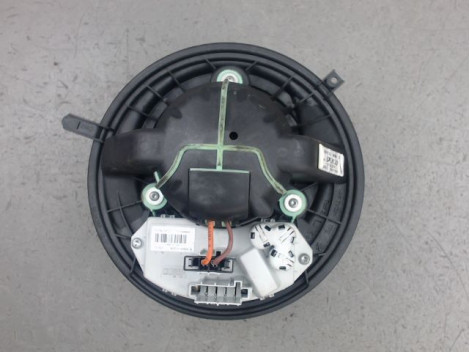 MOTEUR VENTILATEUR CHAUFFAGE B.M.W. SERIE 3