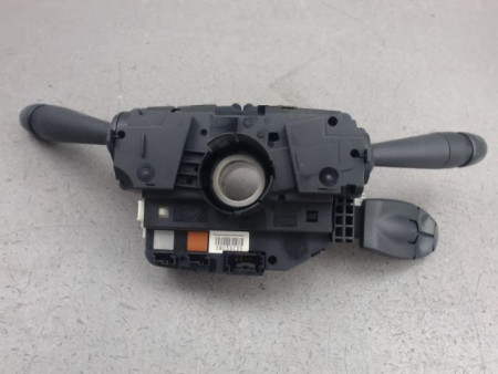 BLOC COMMODOS PEUGEOT 208