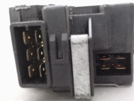 COMMANDE CLIGNOTANT RENAULT B80