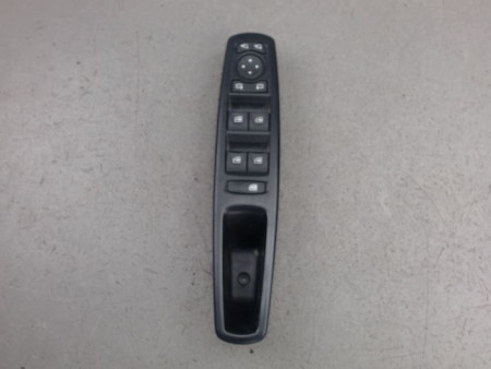 COMMANDE LEVE-GLACE PORTE AVG RENAULT MEGANE