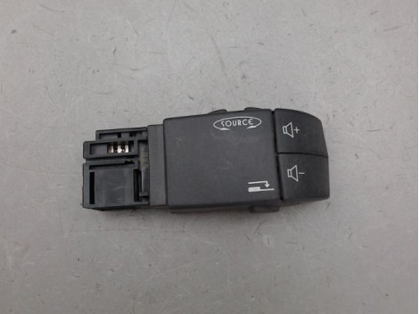 COMMANDE AUTORADIO RENAULT MASTER