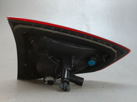 FEU ARRIERE INTERIEUR DROIT FORD C-MAX