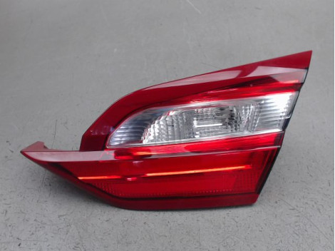 FEU ARRIERE INTERIEUR DROIT FORD FIESTA