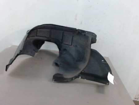 PARE-BOUE AVANT DROIT AUDI A1