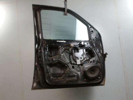 PORTE AVANT GAUCHE NISSAN PATHFIND.