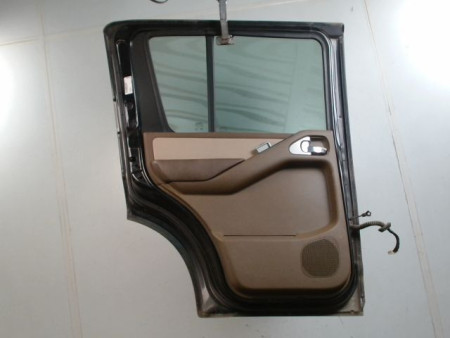 PORTE ARRIERE GAUCHE NISSAN PATHFIND.
