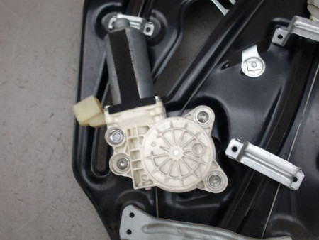 MECANISME LEVE-GLACE ARRIERE DROIT MERCEDES CLK