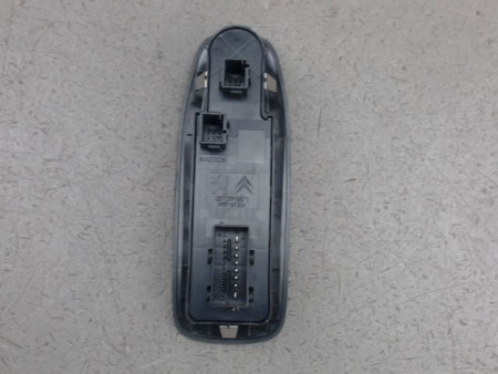 COMMANDE LEVE-GLACE PORTE AVG PEUGEOT 2008