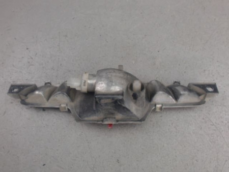 FEU BROUILLARD CENTRAL ARRIERE PEUGEOT 208