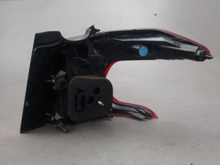FEU ARRIERE GAUCHE  PEUGEOT 2008