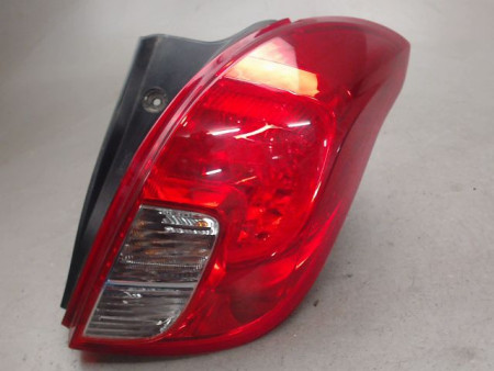 FEU ARRIERE DROIT OPEL MOKKA
