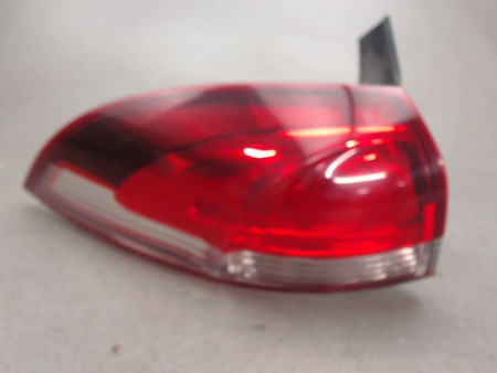 FEU ARRIERE GAUCHE  RENAULT CLIO