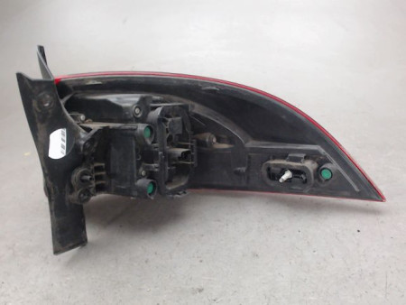 FEU ARRIERE GAUCHE  RENAULT CLIO