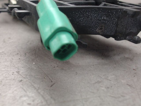 POIGNEE EXTERIEURE PORTE AVANT DROIT FORD KUGA