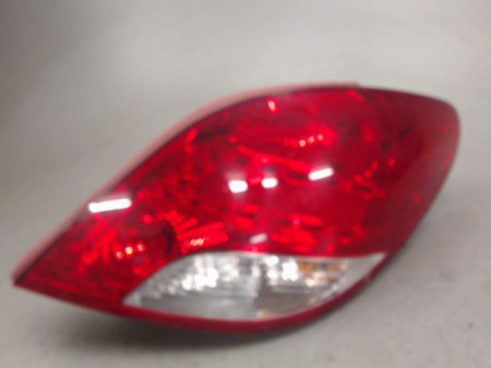 FEU ARRIERE DROIT PEUGEOT 207