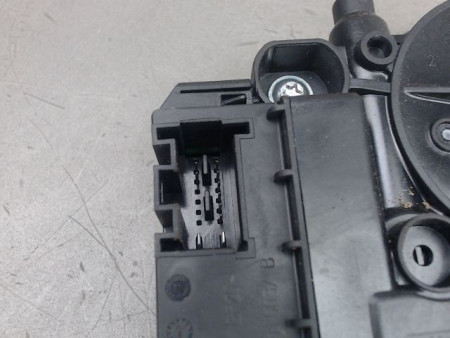 MECANISME LEVE-GLACE AVANT GAUCHE VOLKSWAGEN POLO