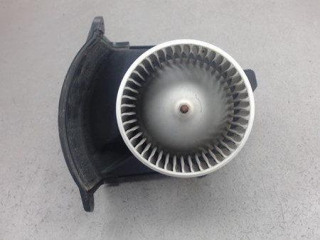 MOTEUR VENTILATEUR CHAUFFAGE MERCEDES CITAN