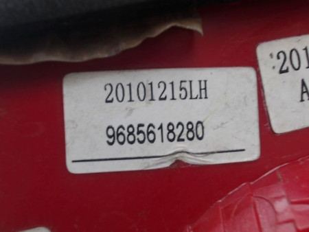 FEU ARRIERE GAUCHE  PEUGEOT 206