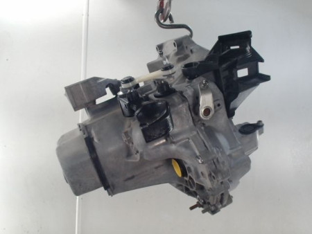 BOITE A VITESSE MECANIQUE PEUGEOT 208 1.2 VTI 82
