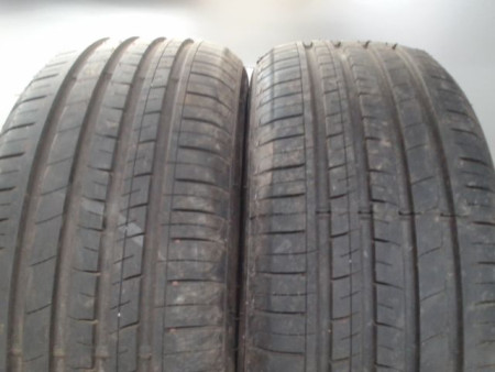 Paire de pneus APLUS A609 205 55 16 94 W