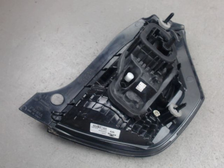 FEU ARRIERE GAUCHE  RENAULT TWINGO