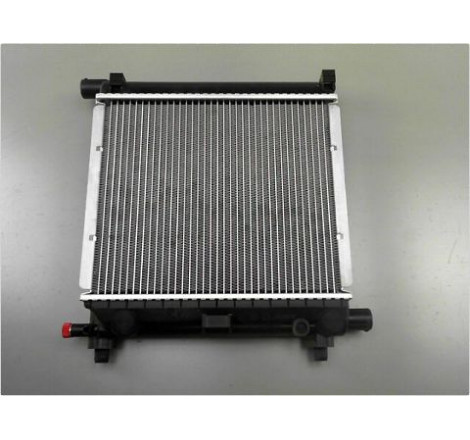 RADIATEUR MERCEDES 190 88 -93