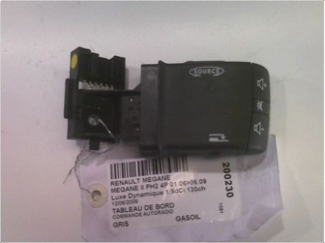 COMMANDE AUTORADIO RENAULT MEGANE II PH2 06-09