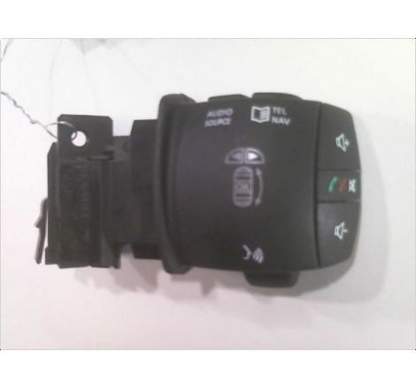 COMMANDE AUTORADIO RENAULT LAGUNA III ESTATE 07-10
