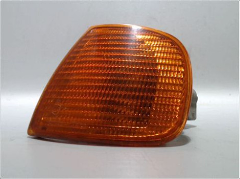 CLIGNOTANT GAUCHE VOLKSWAGEN POLO II BREAK 90-94