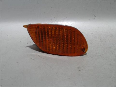 CLIGNOTANT DROIT FORD FOCUS 98-04