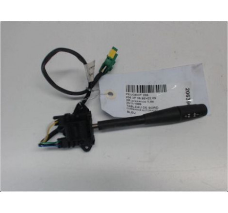 COMMANDE AUTORADIO PEUGEOT 206 98-09